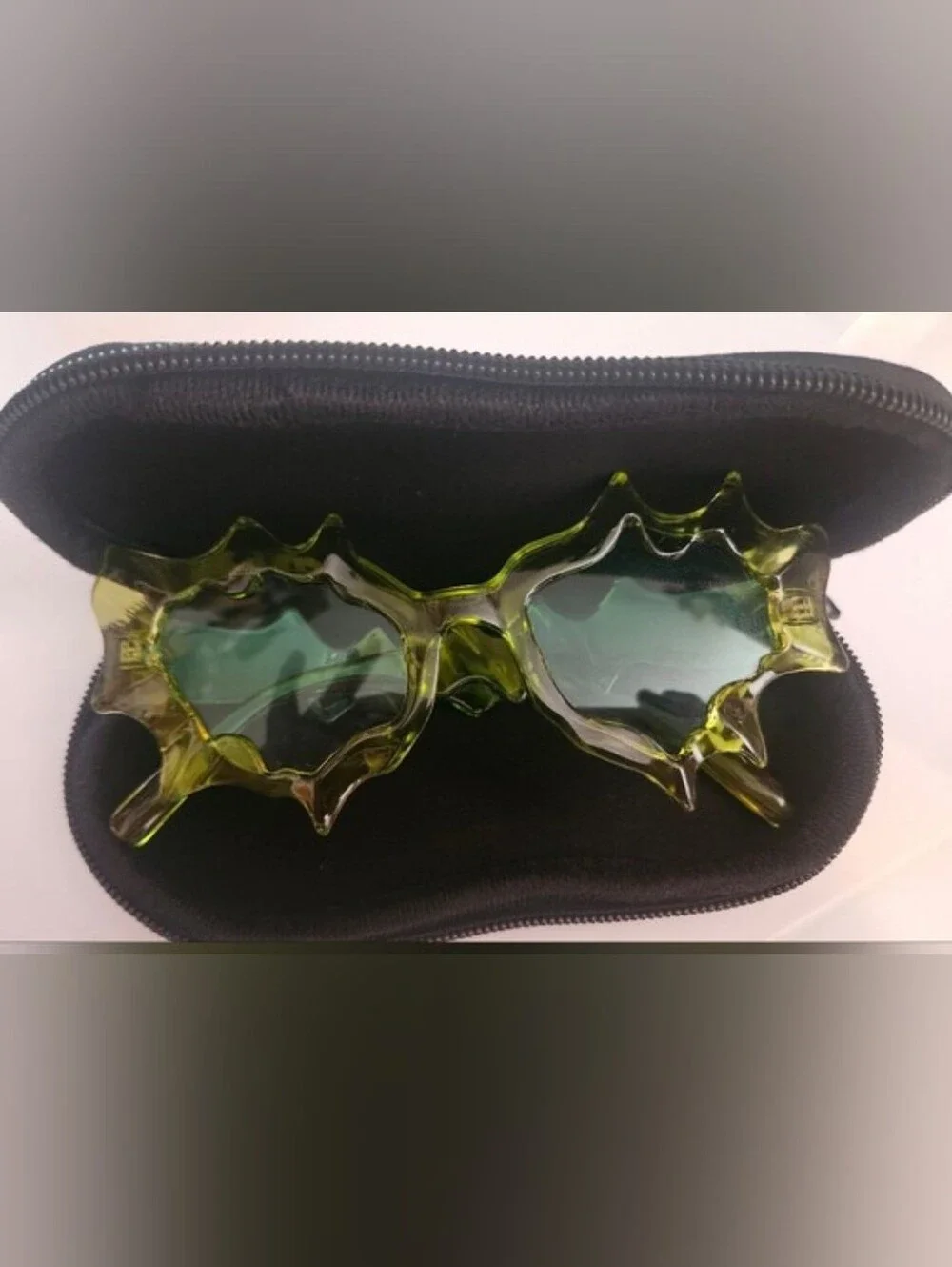 Pink Illustrated Sunglasses Case